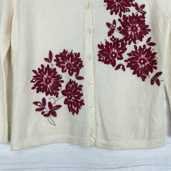 Garnet Hill Merino Wool Floral Embroidered Cardigan Sweater Women M Grandmacore - Picture 3 of 12